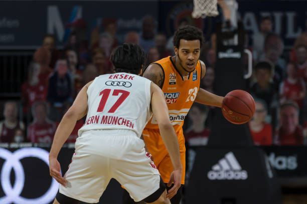 一开始就充 一开始就充